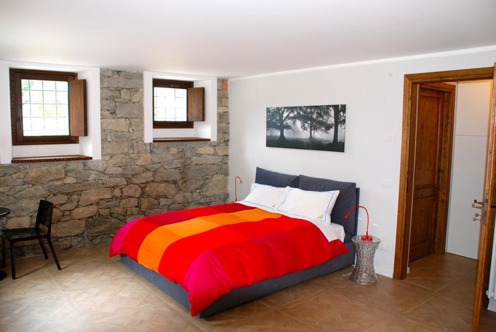 Ca' Del Borgo Hotel Cadarese Exterior photo